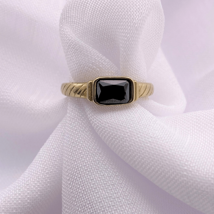 ONYX Ring